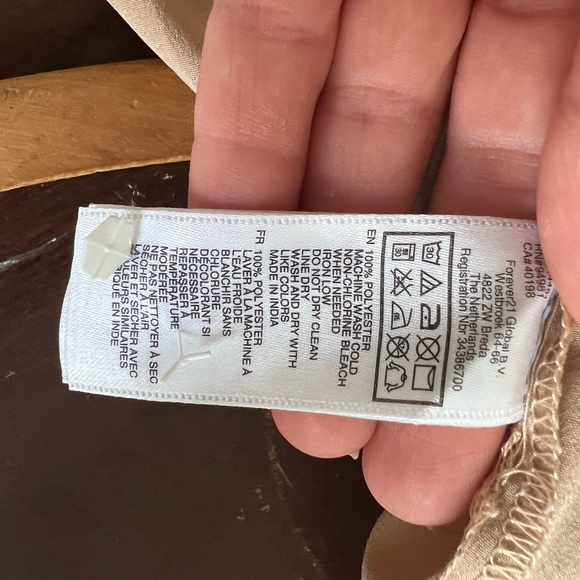 Forget 21 Nude Sleeveless Blouse - Picture 7 of 7